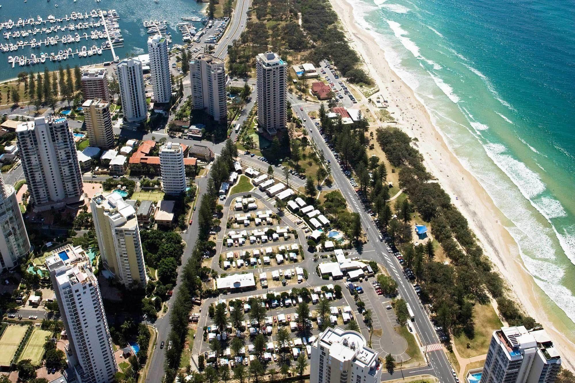 Main Beach Tourist Park 外观 照片